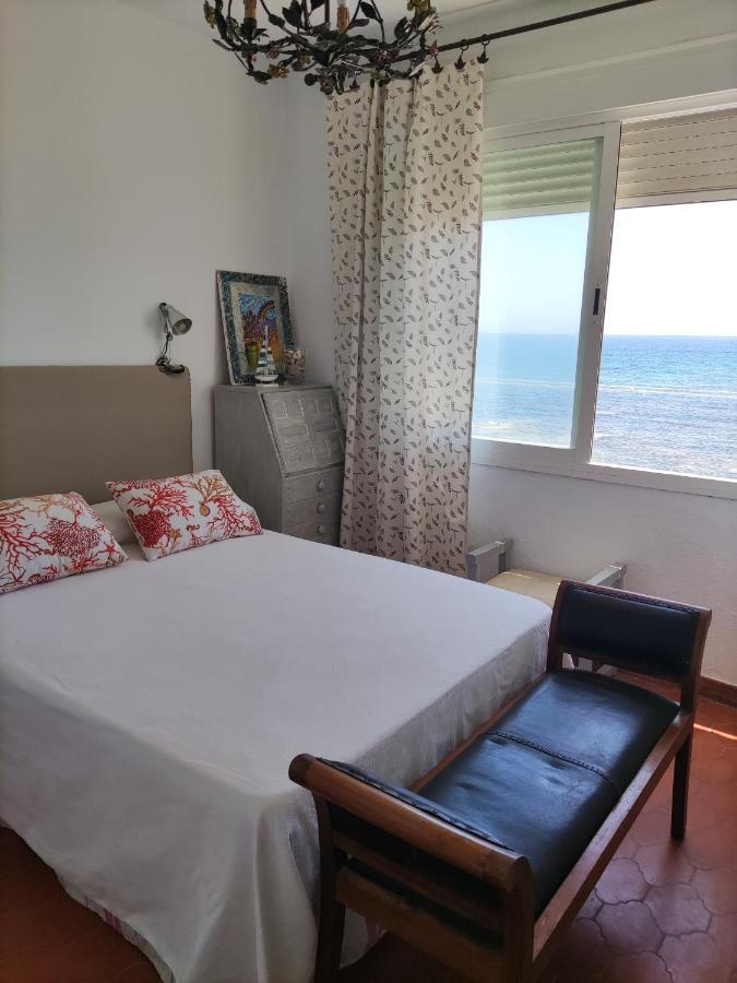 Canos De Meca Apartamento Frente Al Mar Los Canos De Meca Exterior photo